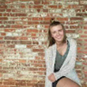 Meet your Posher, Carlyn